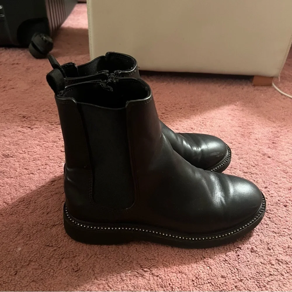 Zara black studded